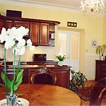 Ludvig Apartment