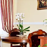 Ludvig Apartment